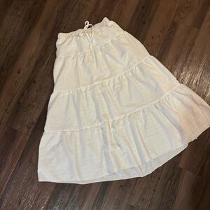 SHEIN White Tiered A-Line Skirt with Light Silver Stripes